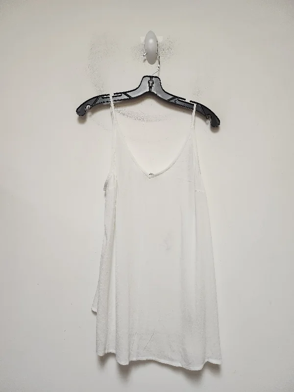 Tank Top By Jodifl In White, Size: L