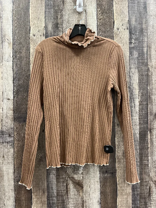 Top Long Sleeve By Very J In Brown, Size: M